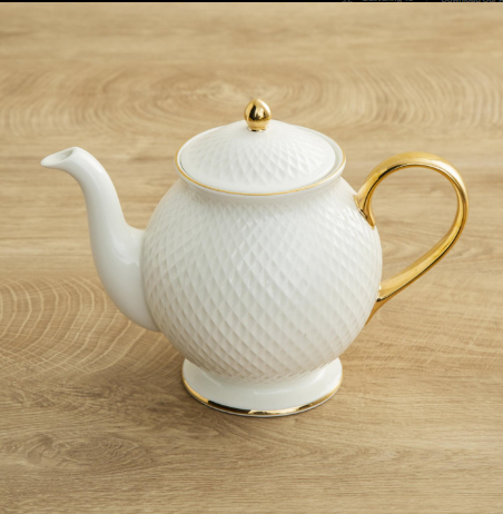 Marshmallow Ceramic Tea Pot – 1.26L